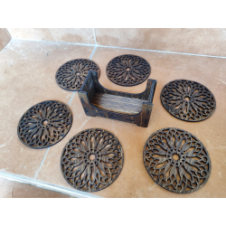 Drevenná podtácka - set 6 ks a držiak